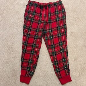 Old Navy Red and‎ Green Plaid Pajama Pants